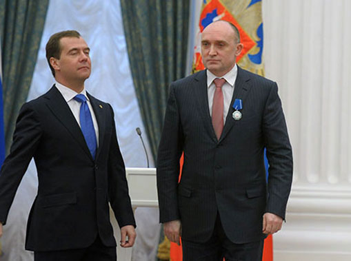 03112013chinovnik17