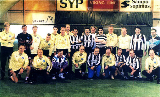 FINN-89685Jalkapallojoukkue-3928489347235-